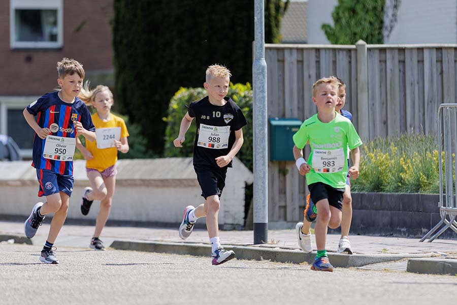 Kidsrun & Esdalrun,<br />
door Martin Knegt